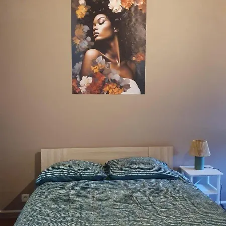 Eve Apartment, Wi-fi, Spacious Daire *