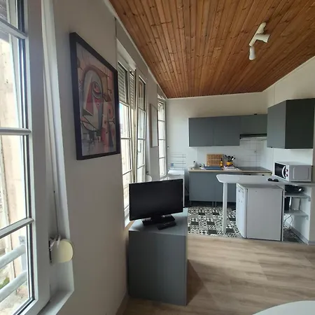 Eve Apartment, Wi-fi, Spacious *